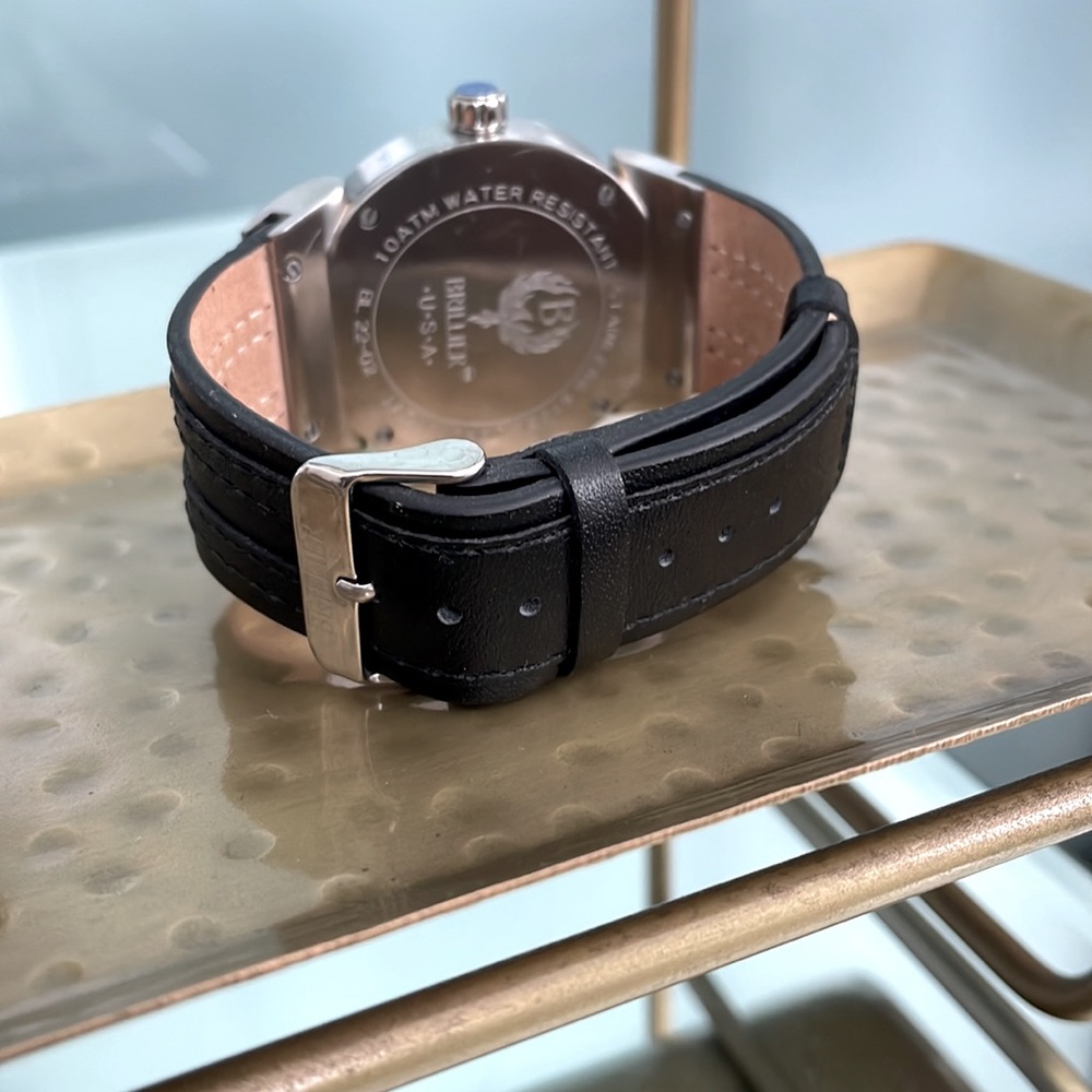 Brillier Watch - Picture 2 of 2